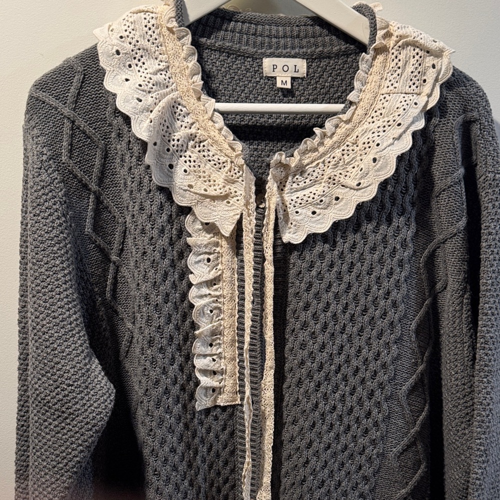 POL NWOT Women’s Gray Knit Sweater with Lace Trim - Picture 4 of 5